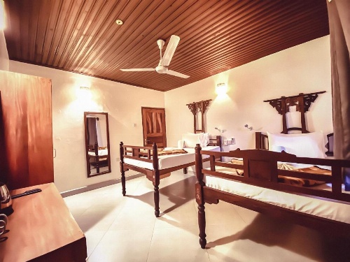 Smiles Stone Town Hotel image 30