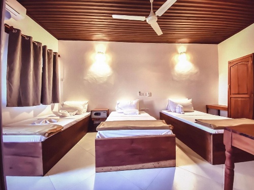 Smiles Stone Town Hotel image 36