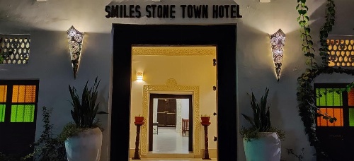 Smiles Stone Town Hotel image 5